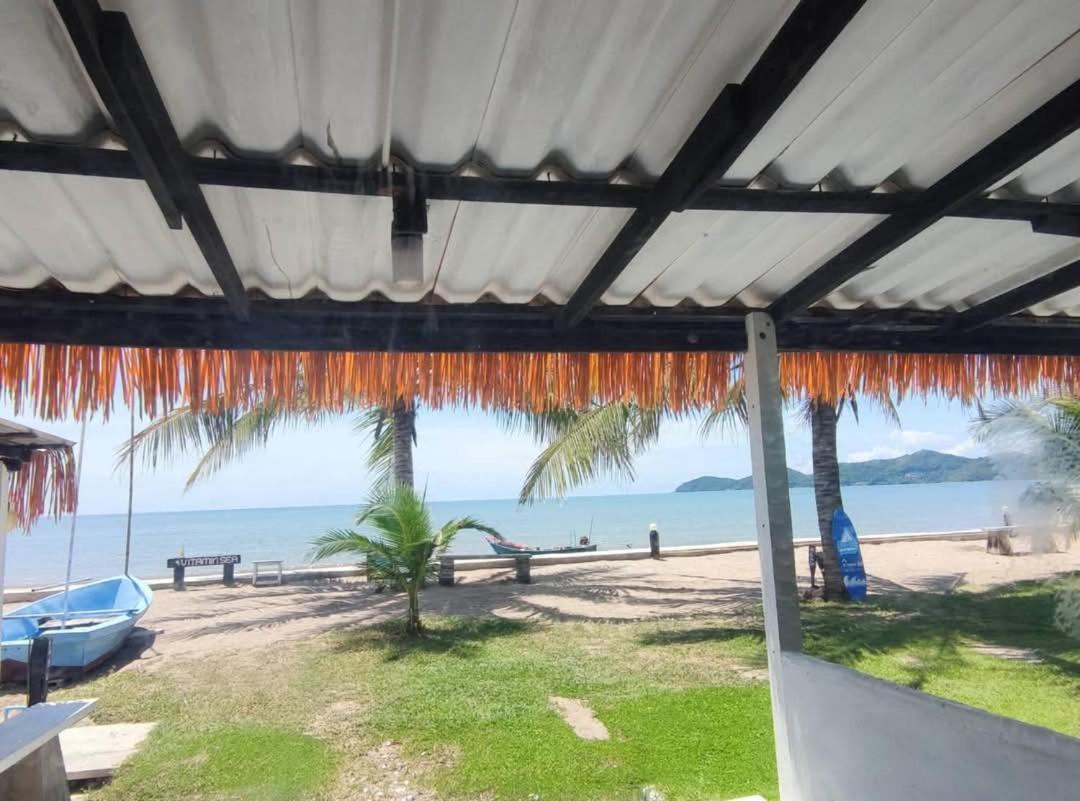 บ้านพักวิตามินซี จันทบุรี Чао-Лао-Бич Экстерьер фото